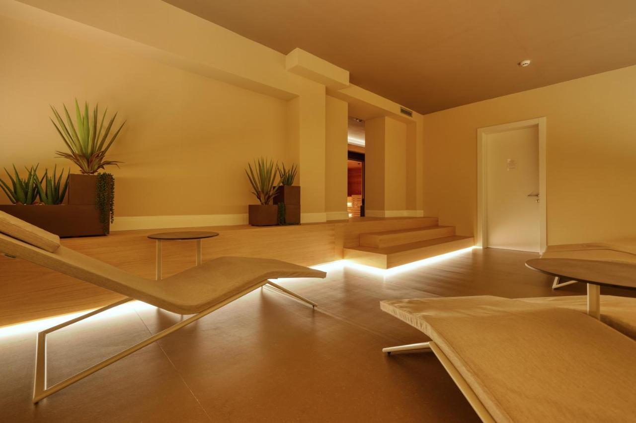 Hotel Palazzo Del Garda & Spa ديسينسانو ديل غاردا المظهر الخارجي الصورة