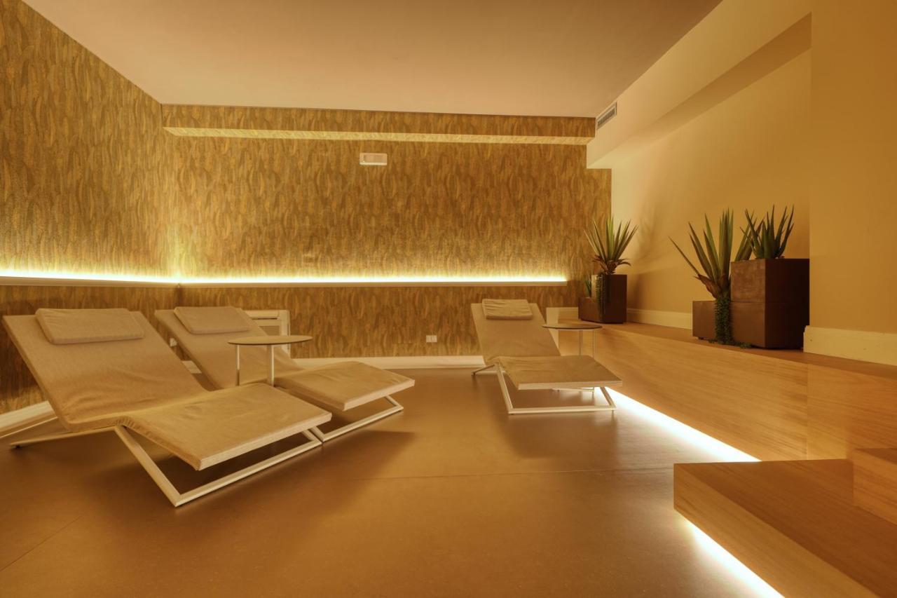 Hotel Palazzo Del Garda & Spa ديسينسانو ديل غاردا المظهر الخارجي الصورة